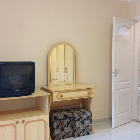 Honved Apartmanhaz Heviz Bagian luar foto