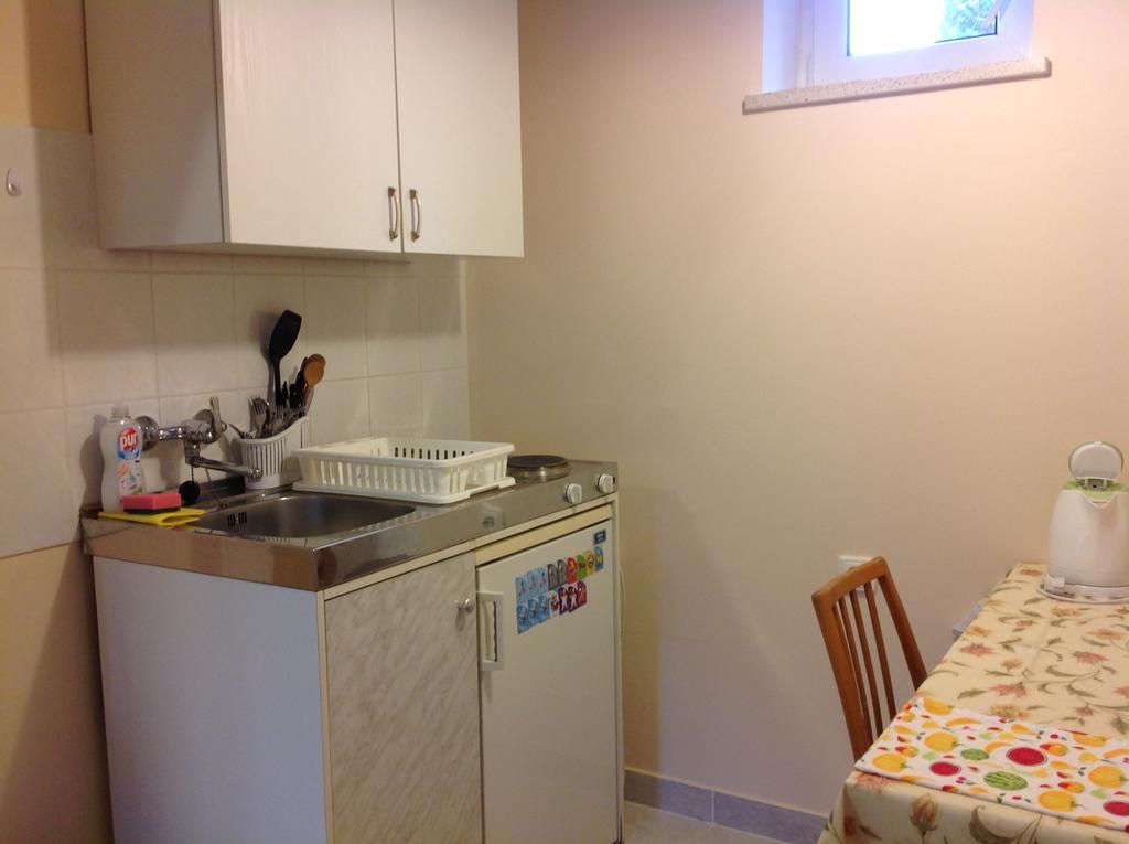 Honved Apartmanhaz Heviz Bagian luar foto