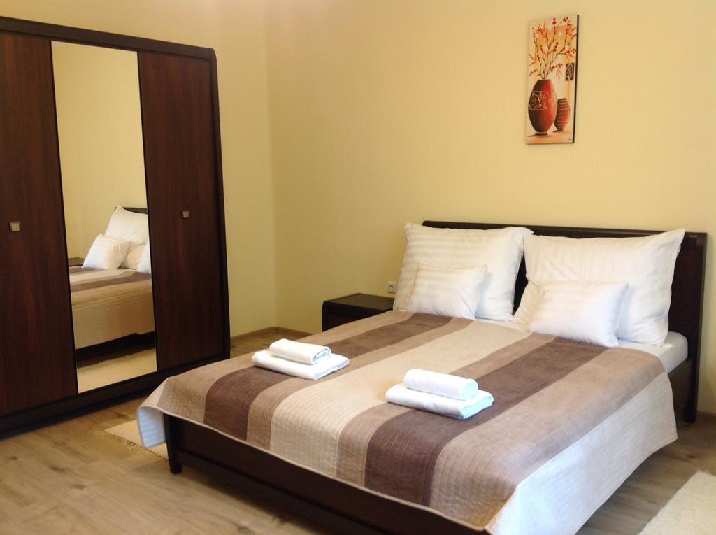 Honved Apartmanhaz Heviz Ruang foto
