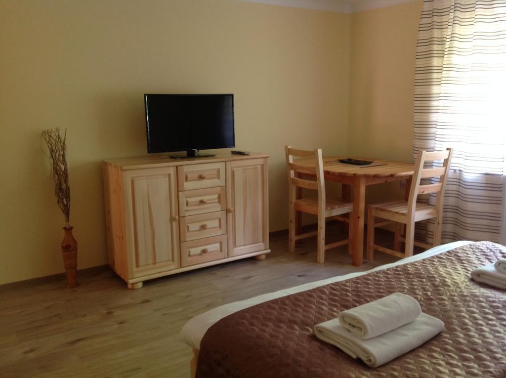 Honved Apartmanhaz Heviz Ruang foto